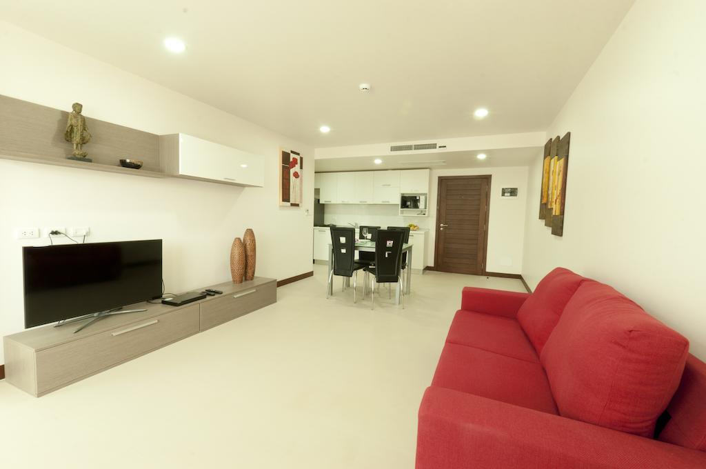 Karon Butterfly Appartement Phuket Buitenkant foto