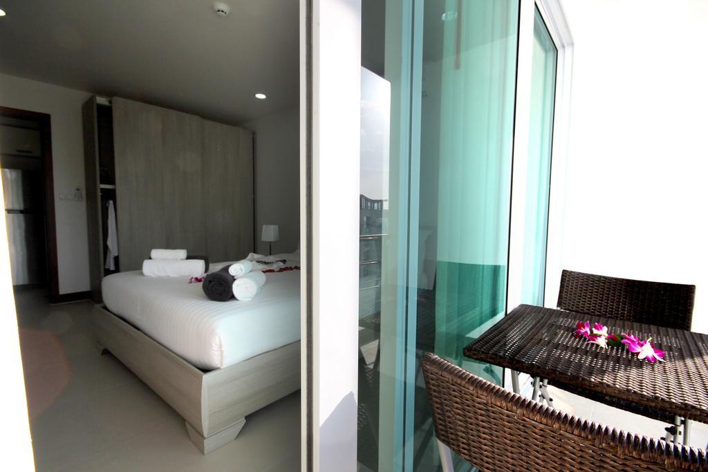 Karon Butterfly Appartement Phuket Buitenkant foto